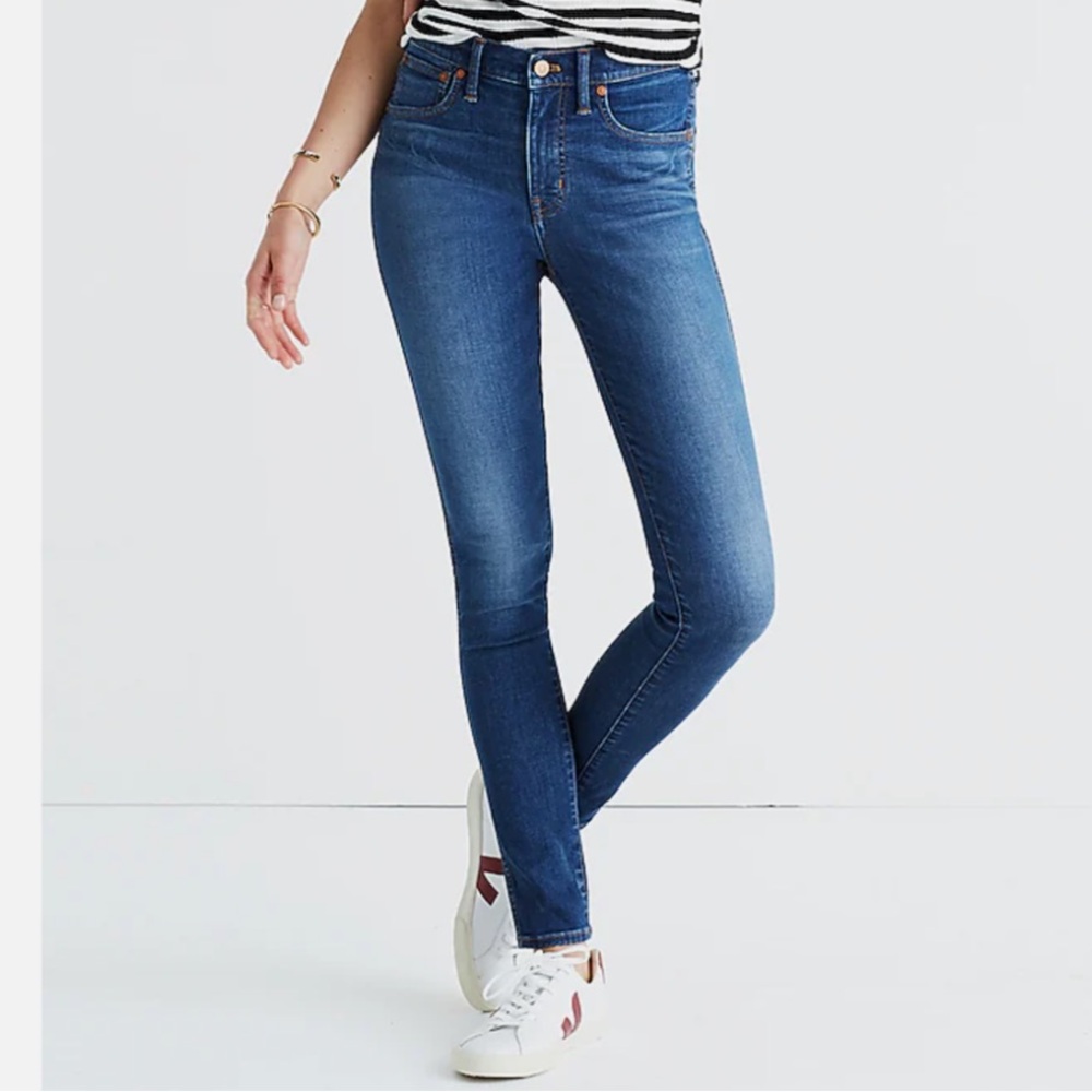 MADEWELL 9" Mid-Rise Skinny Jeans.